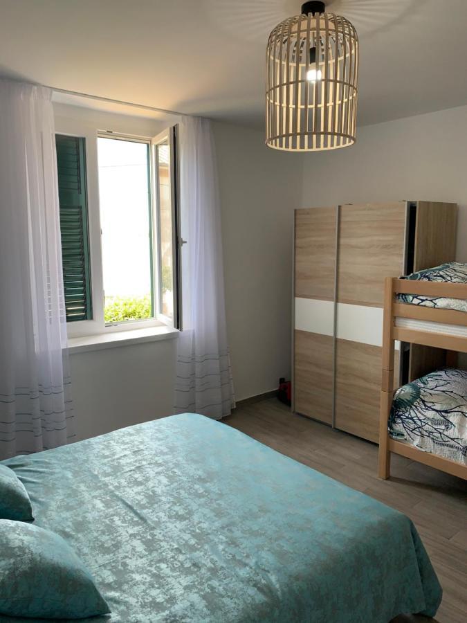 Apartman Viskovic Koromacno Bagian luar foto