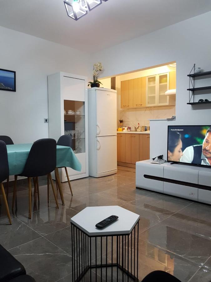 Apartman Viskovic Koromacno Bagian luar foto